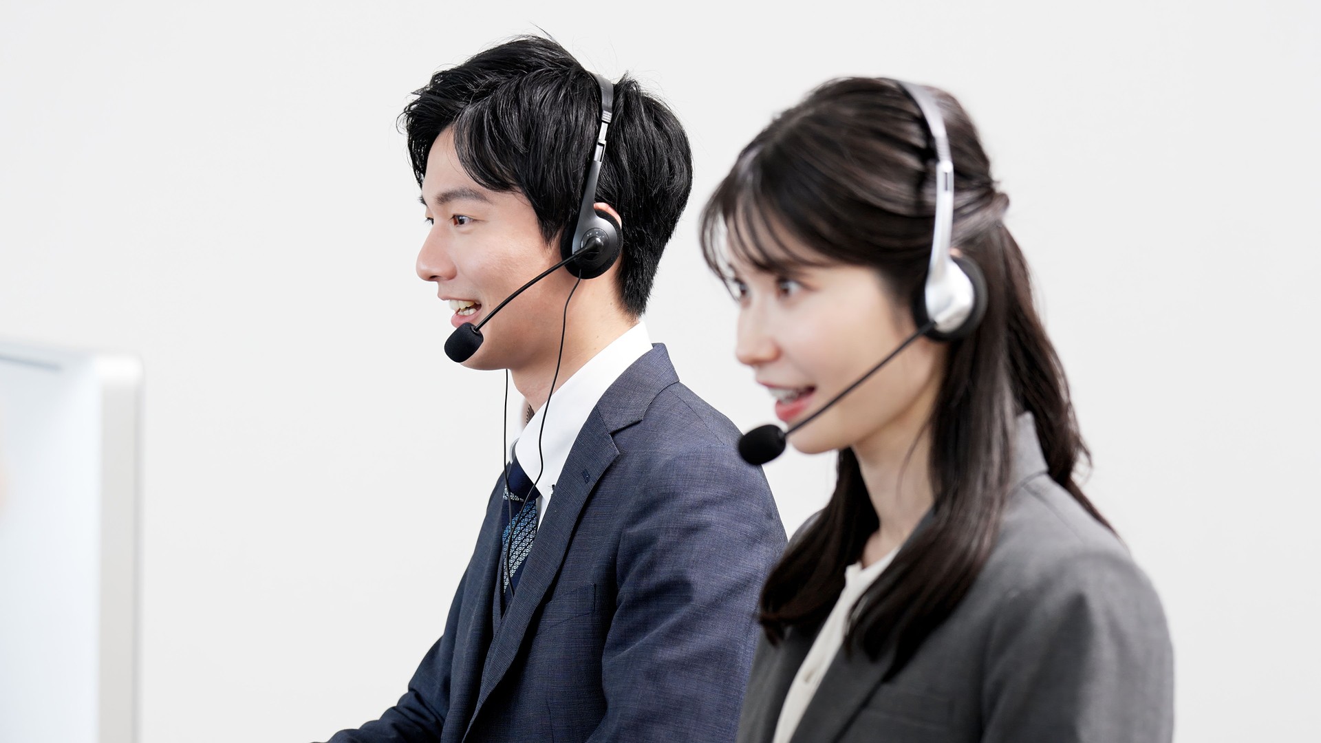 Customer center staff handling phone calls